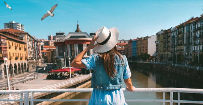 Enkeltje Bilbao romantische feelgoodroman van Brenda Kleinherenbrink