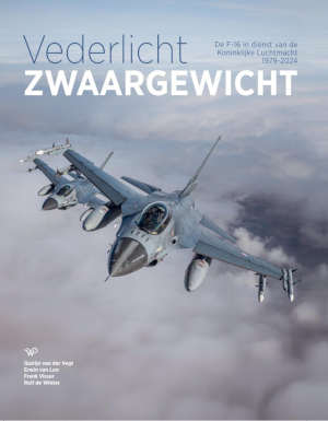 Vederlicht zwaargewicht recensie en informatie boek over de F16