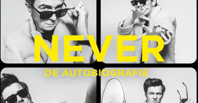 Never de autobiografie van de Engelse zanger Rick Astley